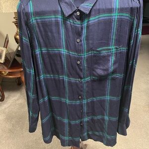 Old Navy women’s tunic Blue and Green Checkered Shirt